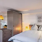 Hoellental 51 *